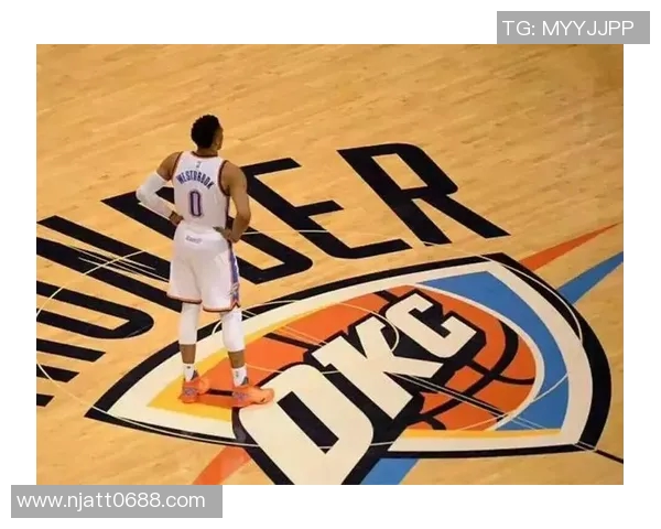 拉塞尔威斯布鲁克：从MVP到球队变革的篮球传奇之路