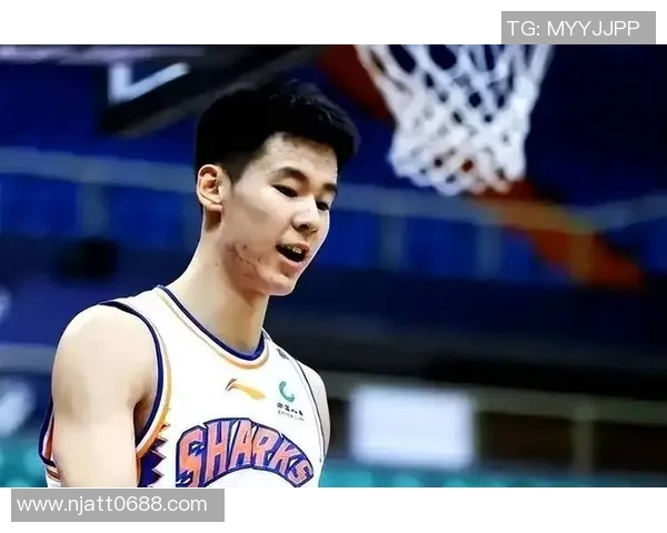 郭昊文的篮球梦想与成长之路：从少年到职业球员的奋斗历程